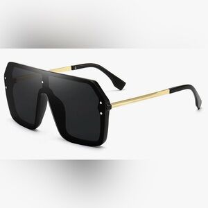 Oversized Square Sunglasses - Black & Gold